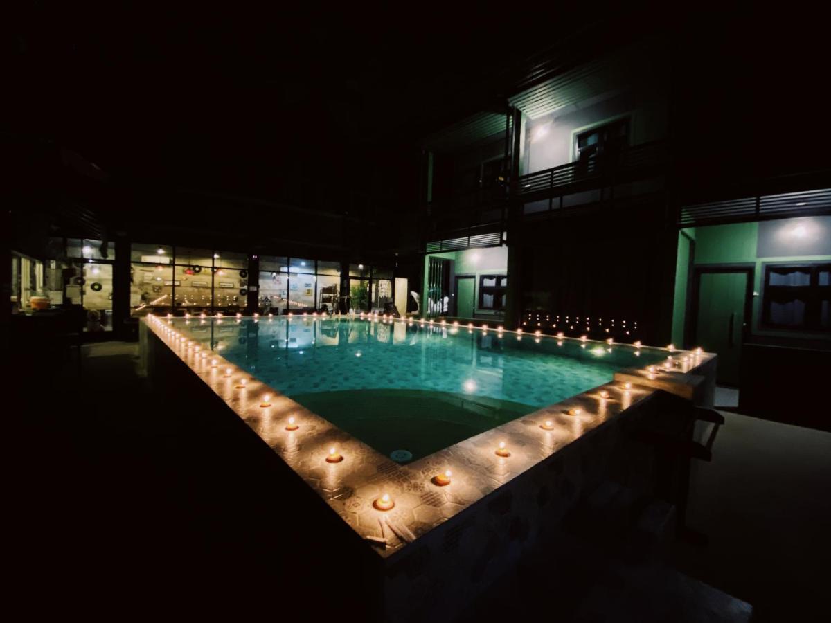 Chiangmai Moli Inn (Adults Only) Chiang Mai Exterior foto