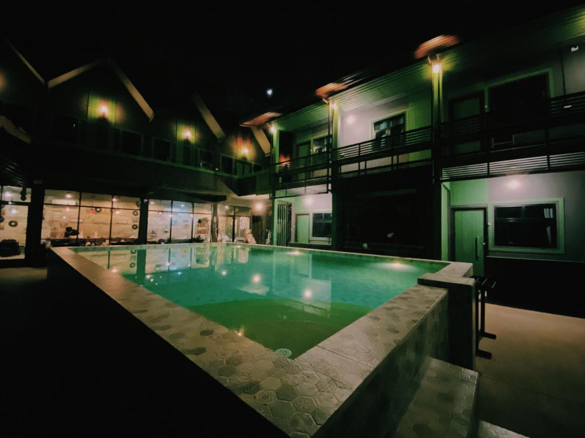 Chiangmai Moli Inn (Adults Only) Chiang Mai Exterior foto